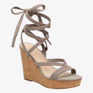 Guess Treacy Suede Wedge Heel Lace Up Sandal Women’s Size 9